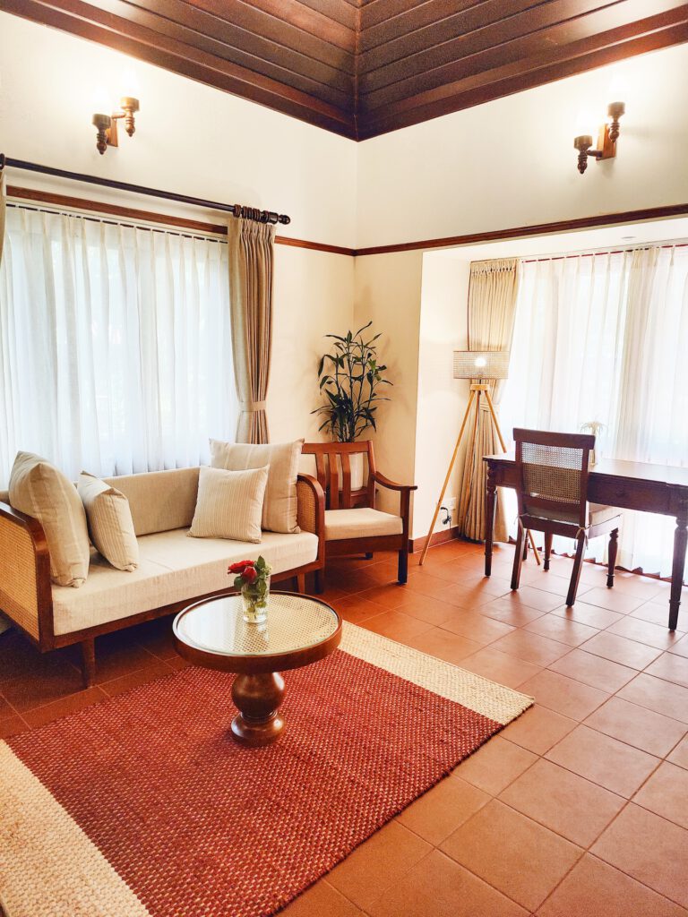 Deluxe Villa - Living space