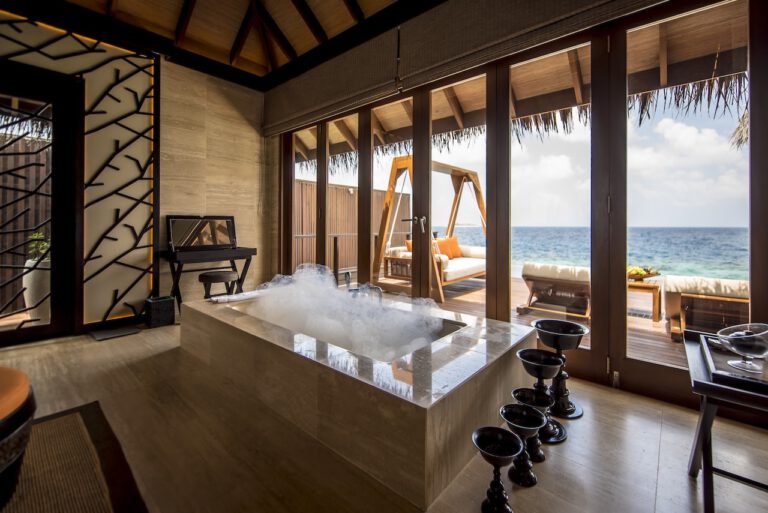 Ayada Royal Ocean Suite