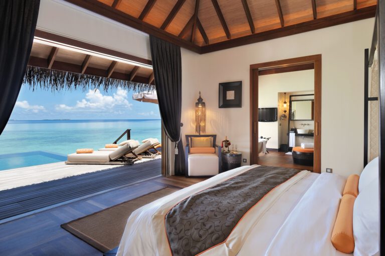 Sunset Ocean Family Suite