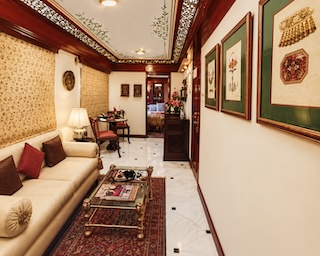 Maharaja Express Presidential Suite 1