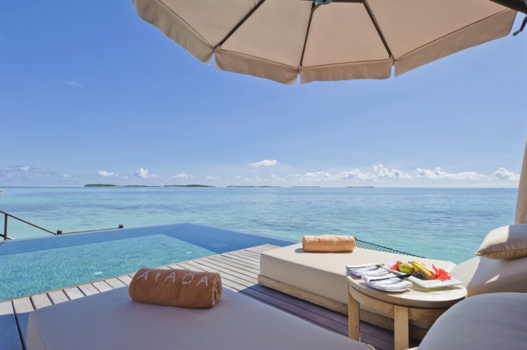 Sunset Family Lagoon Sutie with Pool