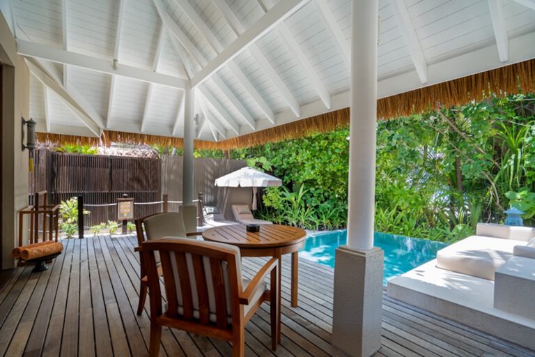 Beach Villa with Pool