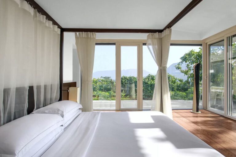 Grand Residence Bedroom