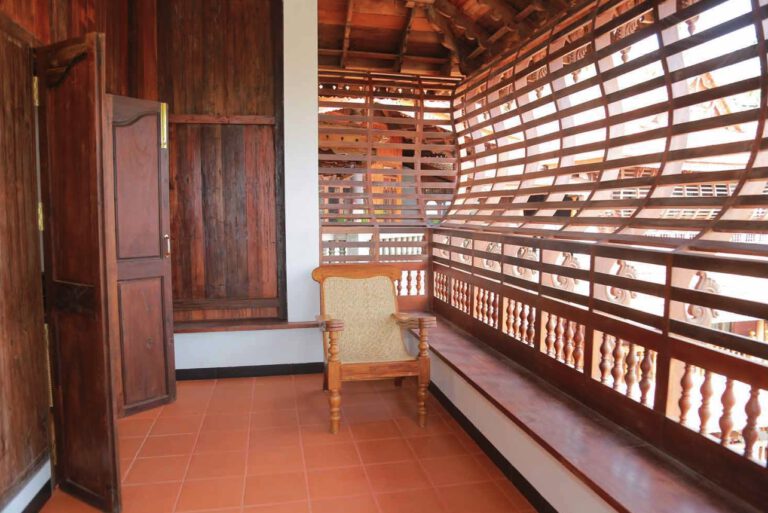 Dhanwanthari Heritage Deluxe with Treatment Room