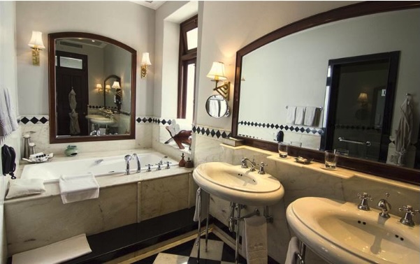 Viceregal Suite Bathroom